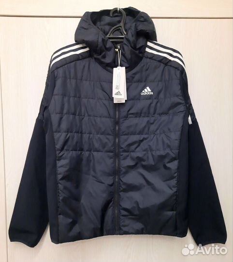 Куртка adidas новая