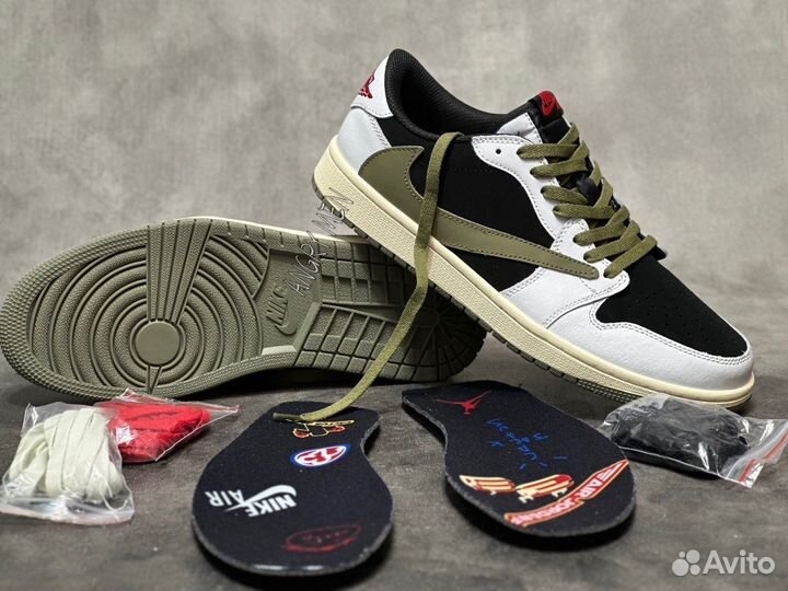 Кроссовки мужские