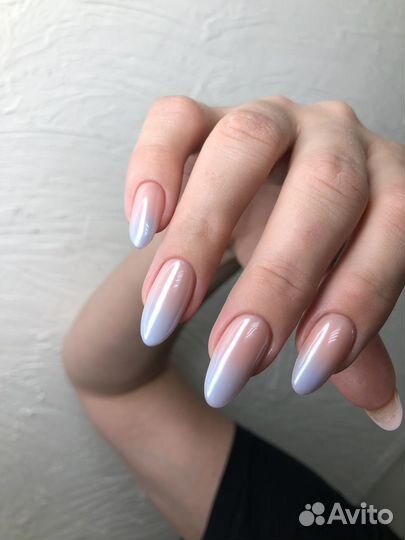 Маникюр и педикюр