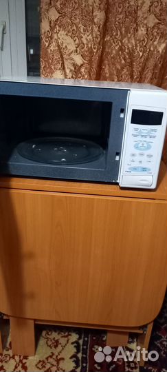 Микроволновая печь