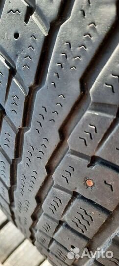 Dunlop SP Winter Ice 01 215/60 R16 95T