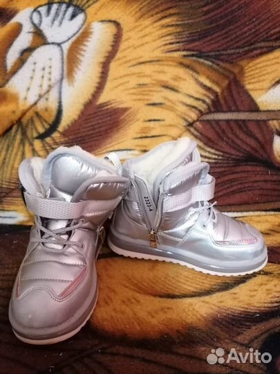 Зимние ботинки на девочку