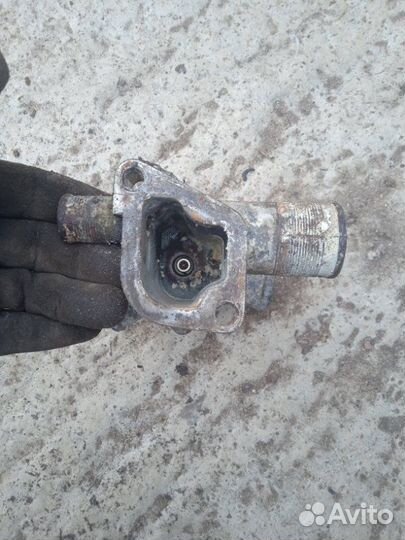 Корпус термостата Лада 2110 2110