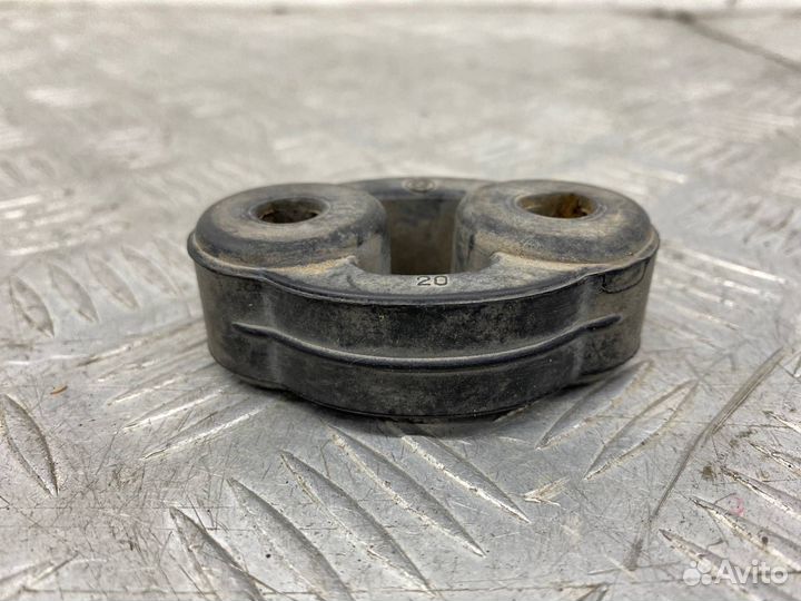 Б/У подушка глушителя (крепления, кронштейн