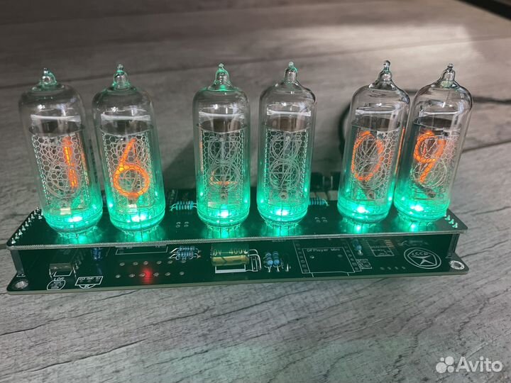 Часы на газоразрядных индикаторах ин 14