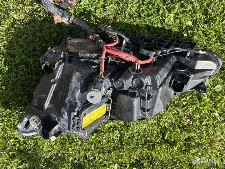 Фары передние lexus is250