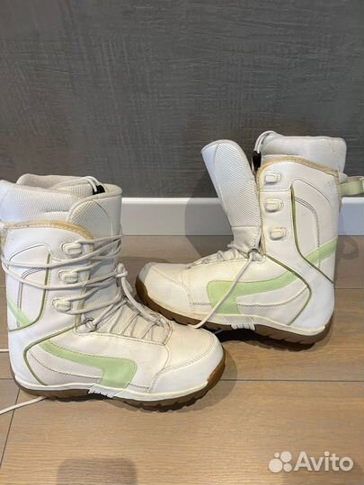 Сноубордические ботинки morrow 36р (23см)