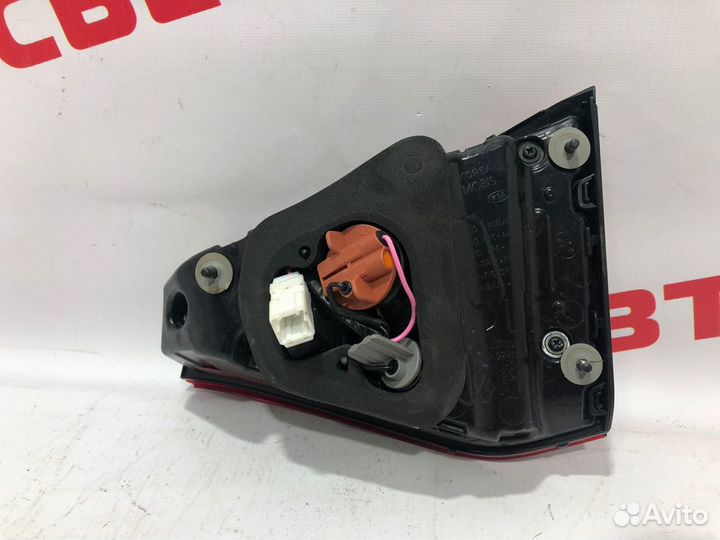 Kia Rio X 20- Фонарь Внутренний левый 2219