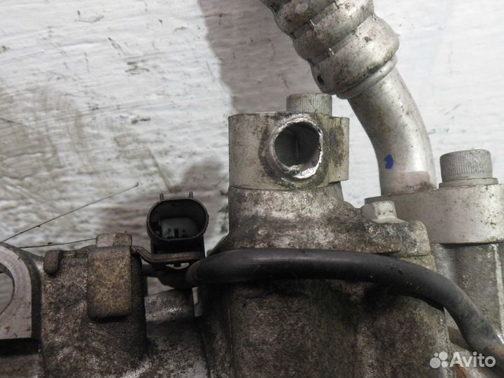 Компрессор системы кондиционирования Mercedes-Benz