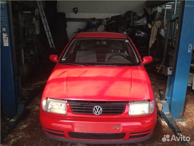 Разбор на запчасти Volkswagen Polo 1994-1999