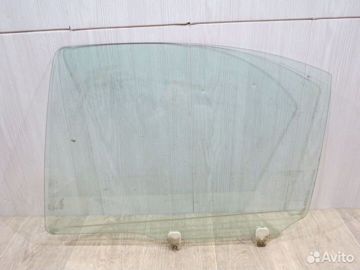 Стекло заднее левое Mitsubishi Lancer 10