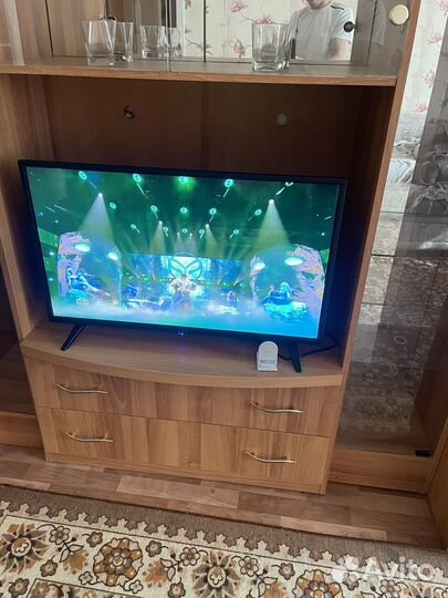 Телевизор SMART tv