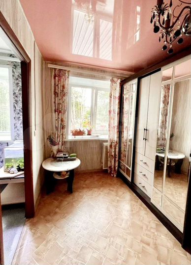 2-к. квартира, 43 м², 2/5 эт.