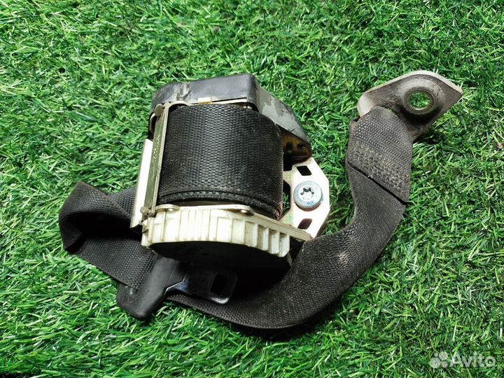 Ремень безопасности Mercedes-Benz C-Class (W203) I