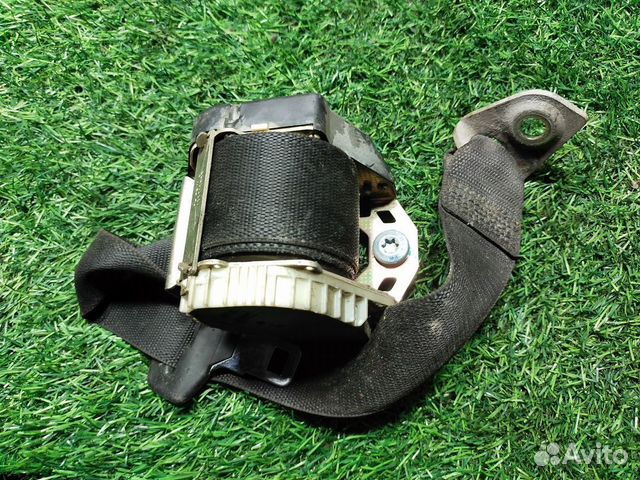 Ремень безопасности Mercedes-Benz C-Class (W203) I