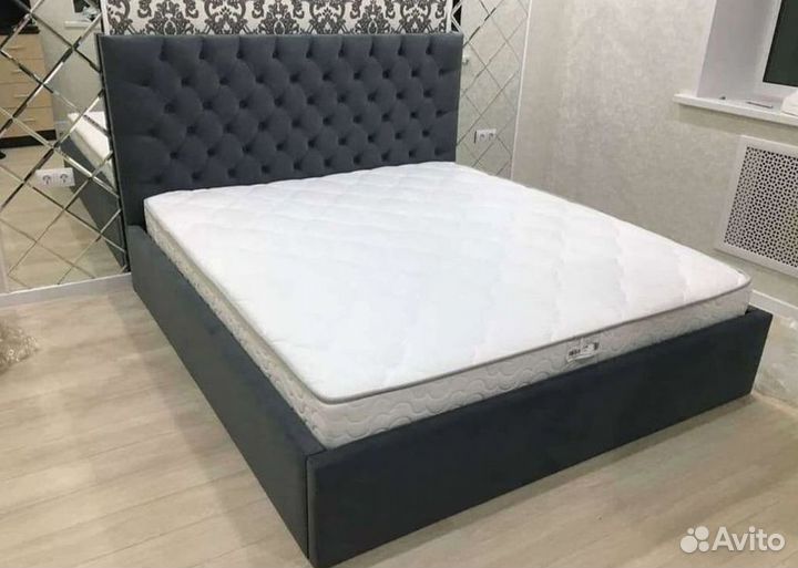 Двухместная мягкая кровать