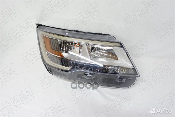 Фара правая Ford Explorer 5 U502 2015-2019