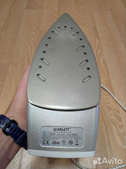 Утюг Scarlett