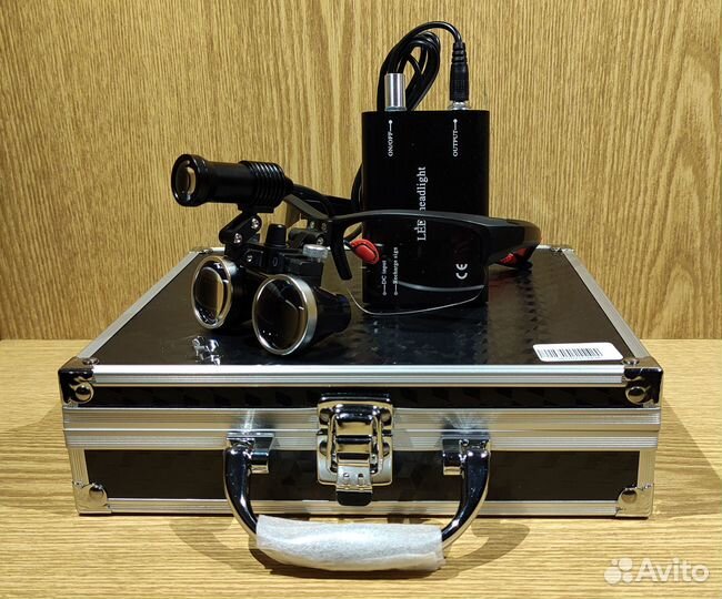 Бинокуляры 3,5x420 + свет 5w + алюминиевый кейс