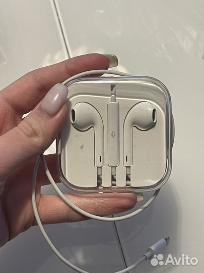 Наушники apple earpods lightning