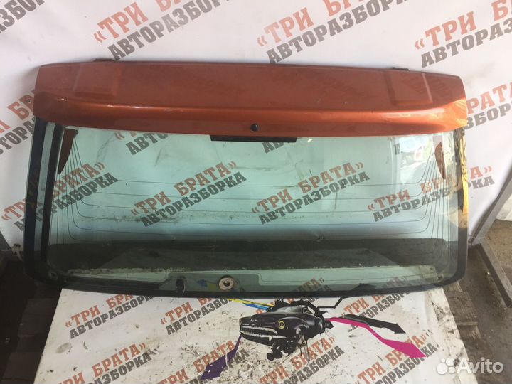 Хонда CR-V стекло заднее в крышку