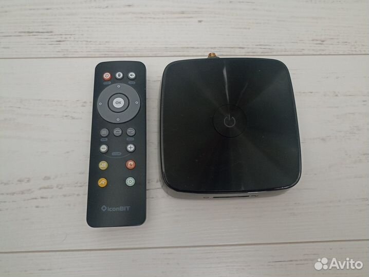 Приставка iptv icon bit
