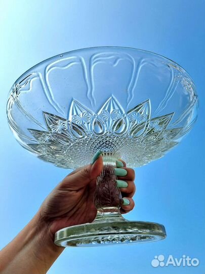 Ваза но ножке Мальцов