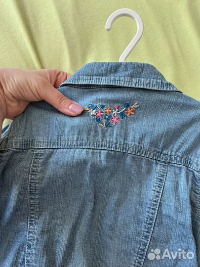 Джинсовая куртка доя девочки 98+