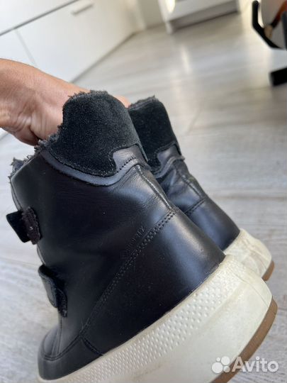 Ботинки зимние для девочки 35р