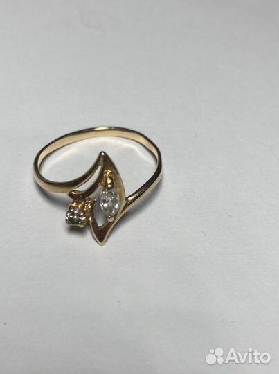 Золотое кольцо 585