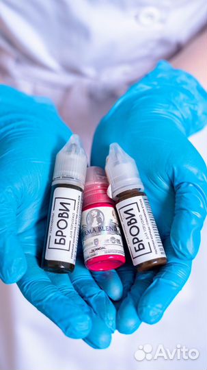 Татуаж бровей