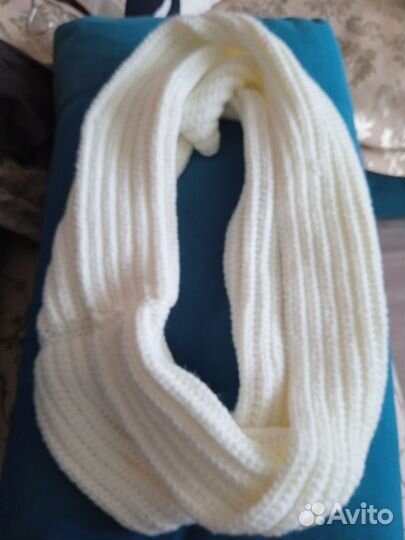 Комплект шапка и шарф женские