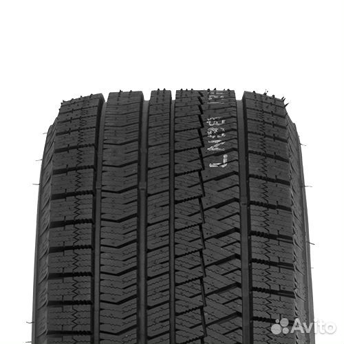 Bridgestone Blizzak Ice 245/40 R17 91