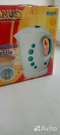 Электрический чайник на 2 л