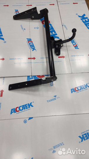 Фаркоп Toyota rav4 2006-2013