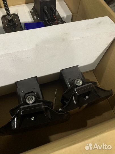 Лапы опорные jost