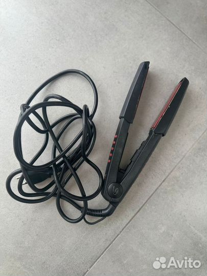 Выпрямитель для волос