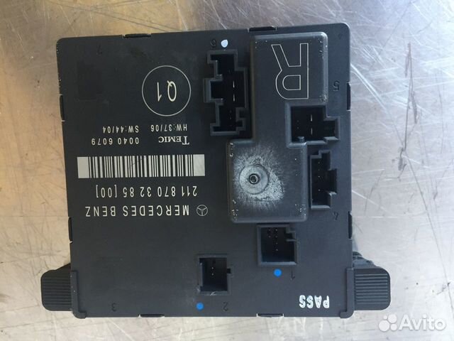 Блок управления дверью mercedes E211 A2118703285