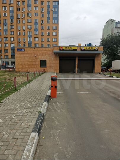 Машиноместо, 17 м²
