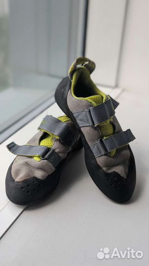 Скальные туфли и страховочная система