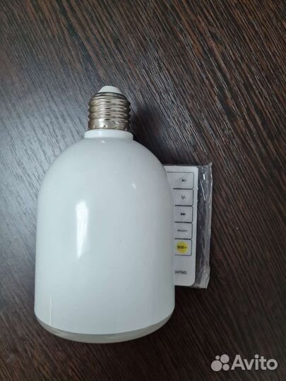 Лампочка bluetooth колонка