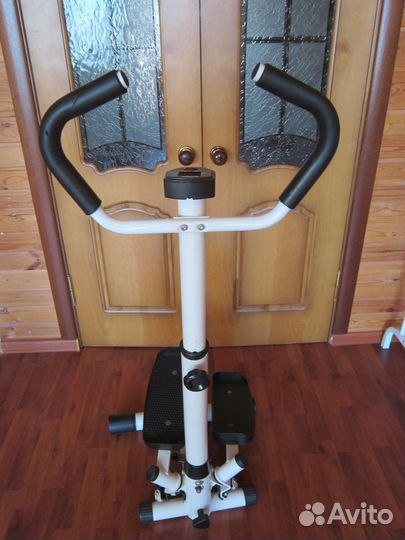 Тренажер степпер поворотный Torneo