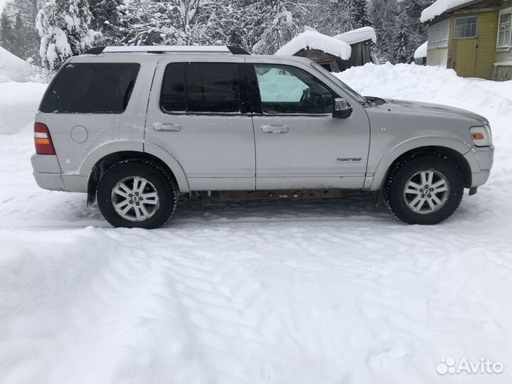 Ford Explorer 4.0 AT, 2007, 211 000 км