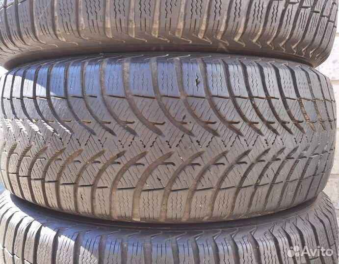 Michelin Alpin A4 215/60 R16 99H