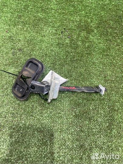 Ограничитель двери задний правый Nissan Qashqai