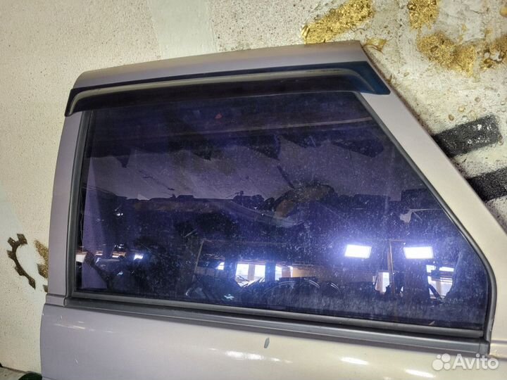 Стекло двери задней левой Лада Приора