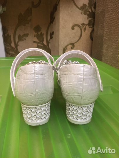 Туфли праздничные для девочки 35 размер