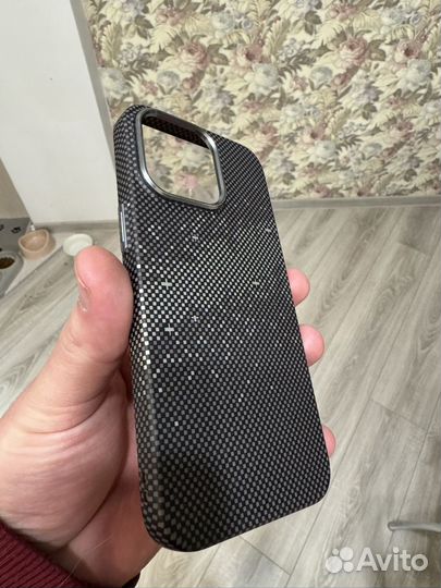 Чехол на iPhone 13 pro