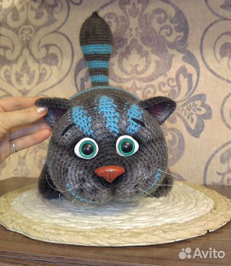 Вязаный кот чеширский