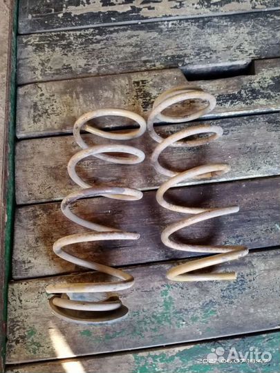 Пружины на hyundai solaris задний б